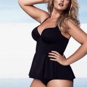 Torrid Black Underwire Peplum Push-Up Demi One Piece Swimsuit Size 2X